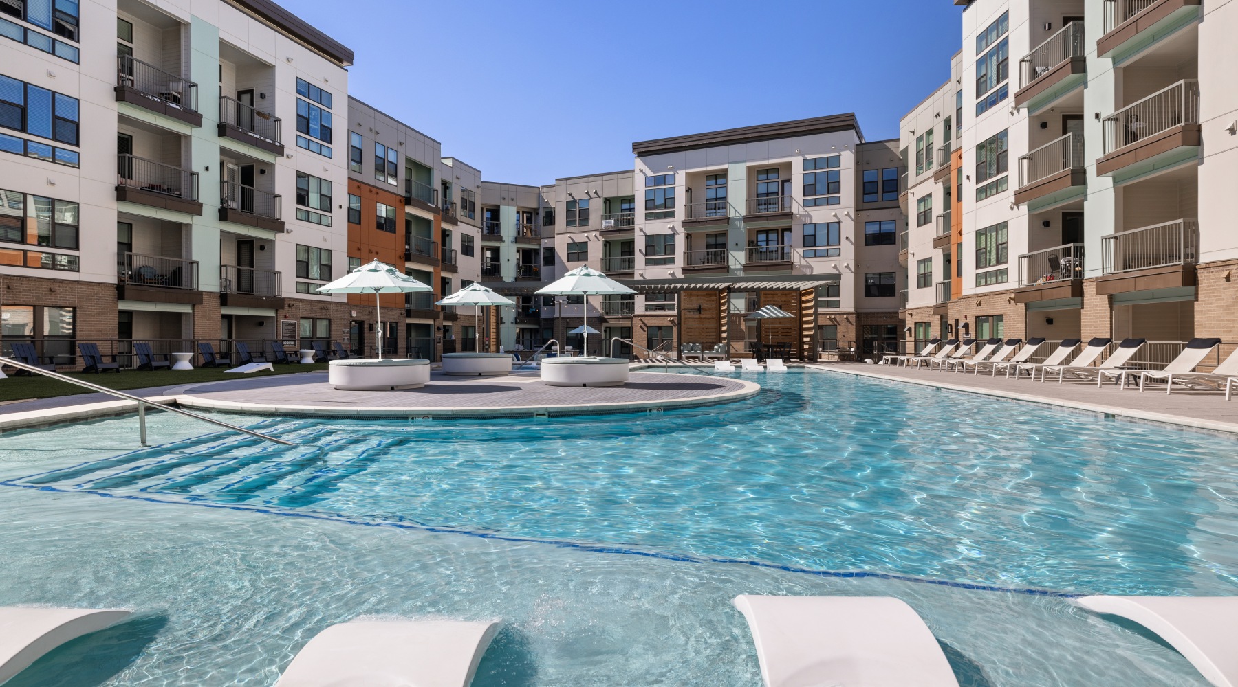 Arabelle Pool Arabelle Pool